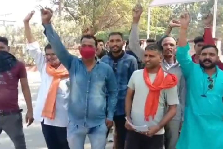 शिव सेना हिंदुस्तान की पहली इकाई ने आज पाली जिला कलेक्टर के माध्यम से राष्ट्रपति के नाम ज्ञापन देकर 