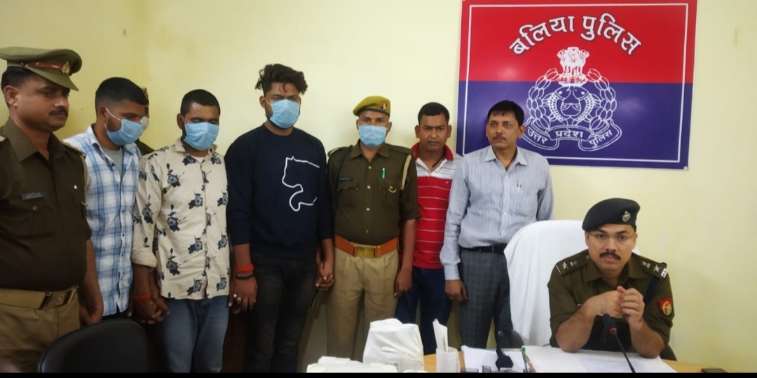 लूट की घटना का पुलिस ने 48 घंटे में किया खुलासा -