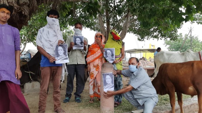 ब्रज की भाजपा सांसद हुई लापता, वृंदावन में दिखे पोस्टर, बताने वाले को मिलेगा उचित ईनाम