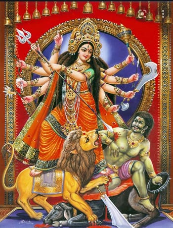 पंचम नवदुर्गा पर हुई माॅ स्कन्दमाता की पूजा