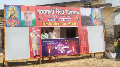 *सहसवान! स्टॉल लगाने वाले दुकानदारों में दिखी मयूसी मेले का पंडाल पढ़ा रहा खाली* 