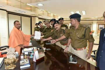 DM के क्राइम मीटिंग लेने पर पुलिस अफसर नाराज, 