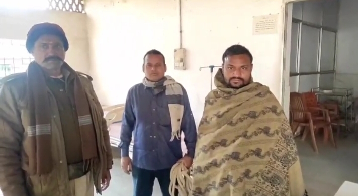 शराब के नशे में हंगामा कर रहे युवकों को पुलिस ने किया गिरफ्तार 
