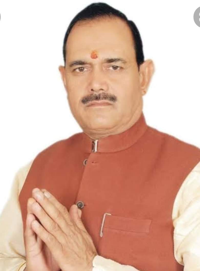एटा से बड़ी खबर: समाजवादी पार्टी के पूर्व विधायक रामेश्वर सिंह गिरफ्तार, गैंगस्टर एक्ट में दर्ज है मुकदमा