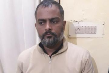 50 हजार का इनामी बदमाश दुर्गा यादव  गिरफ्तार