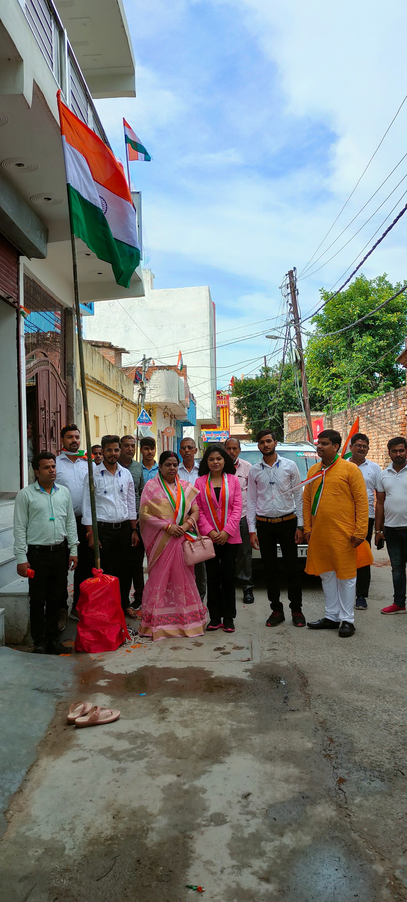 धूमधाम से मनाया गया कॉमन सर्विस सेंटर्स में 75वां स्वतंत्रता दिवस*