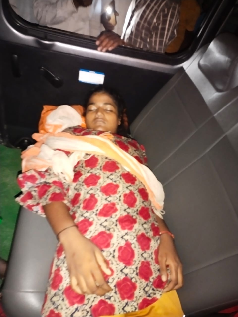 आकाशीय विजली गिरने से 16 वर्षीय छात्रा की मौत