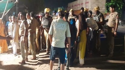 अनुसूचित जाति के दूल्हों की चढ़त रोकने पर बवाल, समुदाय विशेष पर पथराव का आरोप; मारपीट और जमकर हंगामा