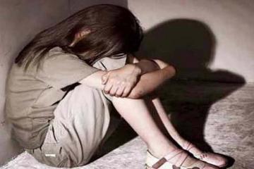 मानवता शर्मसार नाबालिक बेटियों ने लगाया पिता पर रेप का आरोप