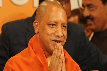 उत्तर प्रदेश में योगी सरकार ने 35 आईएएस अधिकारियों के तबादले किए 