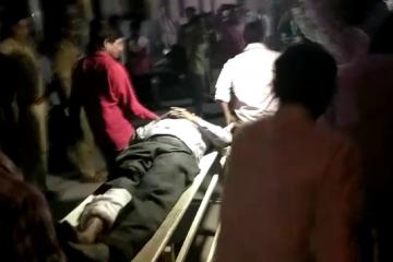 पुलिस मुठभेड़ में घायल हुआ इनामी बदमाश, लखनऊ रेफर