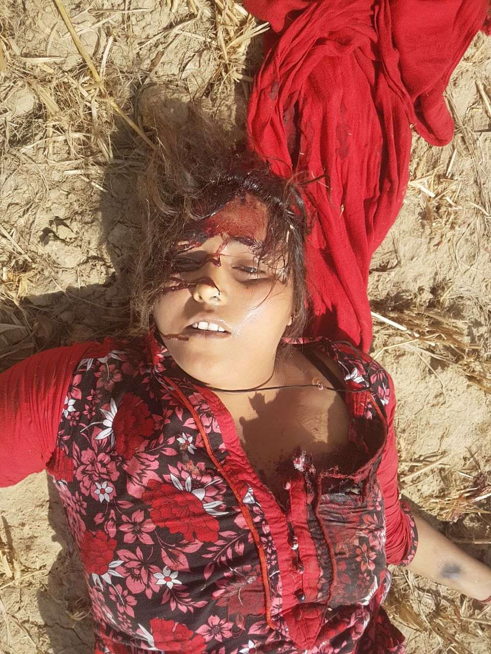 मांट के जंगलों में अज्ञात महिला की बॉडी मिलने से फैली सनसनी
