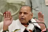 मुलायम के यहां रिसीव हुआ बंगला खाली करने का नोटिस