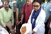 ATS एएसपी राजेश साहनी का अंतिम संस्कार, इकलौती बेटी श्रेया ने दी मुखाग्नि