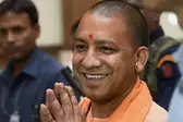 देवरिया के शहीद बीएसएफ जवान के बेटे से सीएम योगी ने की बात     