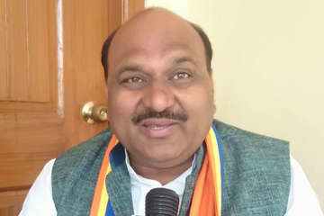 मैंने कोई घोटाला नहीं किया है. मैं दलित हूं इसलिए मेरा अपमान किया जा रहा है.’’