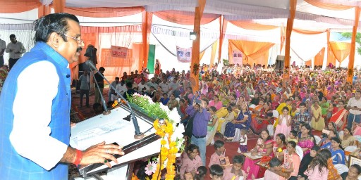 ऊसर एवं बीहड़ सुधार कार्यक्रम सरकार की प्राथमिकता-उपेन्द्र तिवारी*