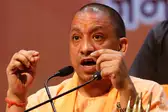 CM योगी आदित्यनाथ के खिलाफ याचिका की खारिज