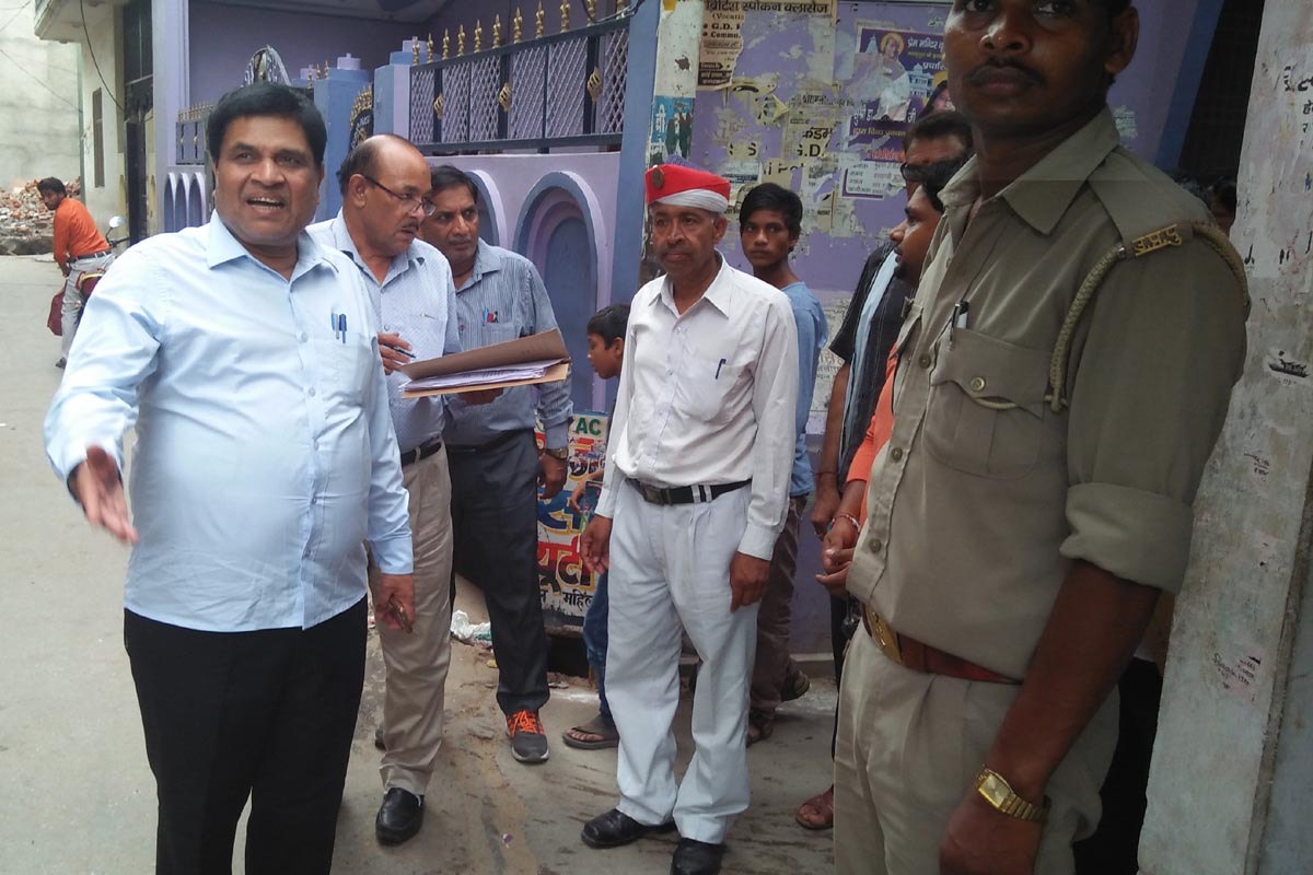 गंदगी देख बिफरे एडीएम, मांगा स्पष्टीकरण..............कुलदीप शर्मा