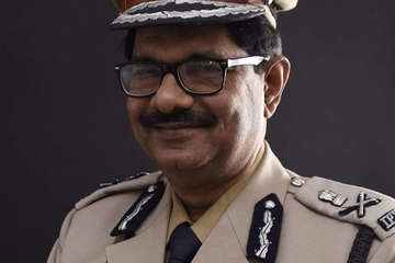 बीजेपी के लिए चुनाव प्रचार के इच्छुक IPS को भर्ती घोटाले में मिला नोटिस