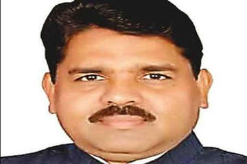 अखिलेश को दूसरा झटका, इटावा के पूर्व सपा MLA सेक्युलर मोर्चा में शामिल