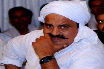 माफिया अतीक भेजे गए बरेली जेल, देवरिया जेल के डिप्टी जेलर समेत 4 निलंबित