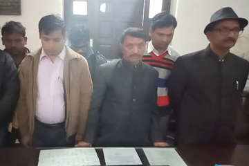 शिक्षक भर्ती में सॉल्वर गैंग का भंडाफोड़, लखनऊ और प्रयागराज से कुल 14 गिरफ्तार