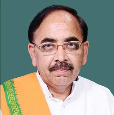 पितृपक्ष बीतते ही यूपी बीजेपी की नई टीम को लेकर मंथन शुरू हो जाएगा. 