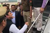 लखनऊ एयरपोर्ट पर रोका गया अखिलेश यादव का चार्टर्ड प्लेन,