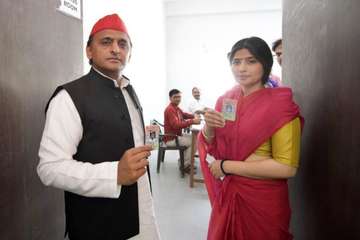 अखिलेश यादव बोले- देश भर के EVM में गड़बड़ी, BJP को जा रहा है वोट