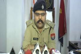 पुलिसवाले करते थे हनीट्रैप से वसूली, चौकी इंचार्ज 3 सिपाहियों समेत 15 गिरफ्तार