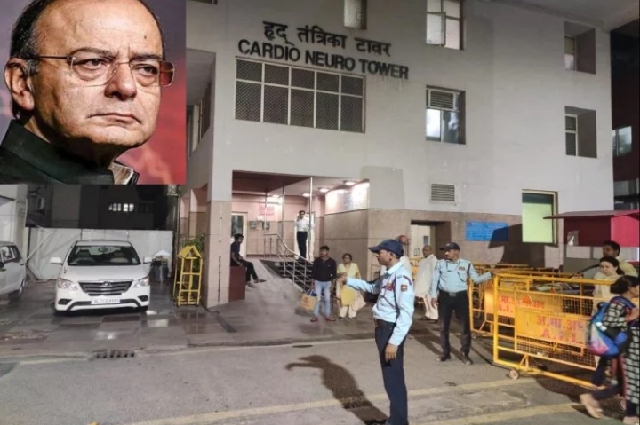अरुण जेटली एम्स में भर्ती, सांस लेने में दिक्कत, पीएम मोदी-शाह समेत कई नेता हाल जानने पहुंचे