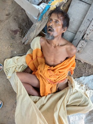 मांट में रोड किनारे मिला अज्ञात साधु का शव ,शिनाख्त में जुटी पुलिस  