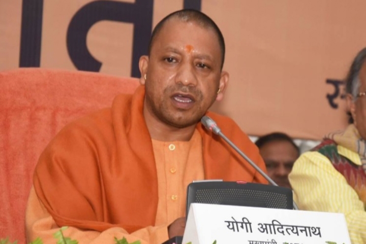 एक आईएएस समेत 28 वरिष्ठ पीसीएस अफसरों के किए तबादले, सात आईपीएस को नई तैनाती