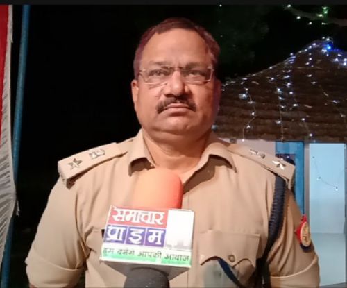 बहराइच बौंडी थाना में पुलिस कर्मियों का सम्मान समारोह का आयोजन किया गया।।  रिपोर्ट :- पंकज कुमार सिंह।