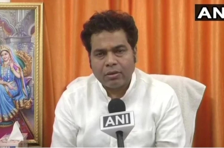 यूपी में नेताओं और अधिकारियों के सरकार आवासों पर लगेंगे प्रीपेड बिजली के मीटर : श्रीकांत शर्मा