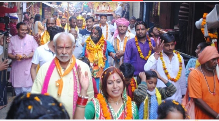 ब्रज यात्रा का बल्देव पहुँचने पर पग पग पर हुआ स्वागत  आगामी पड़ाव चिंताहरण महादेव के लिए यात्रा ने किया प्रस्थान